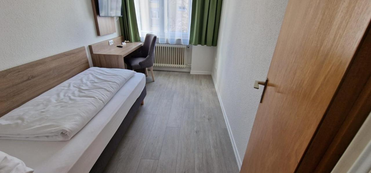 Hotel Ladage Frankfurt am Main Exterior photo